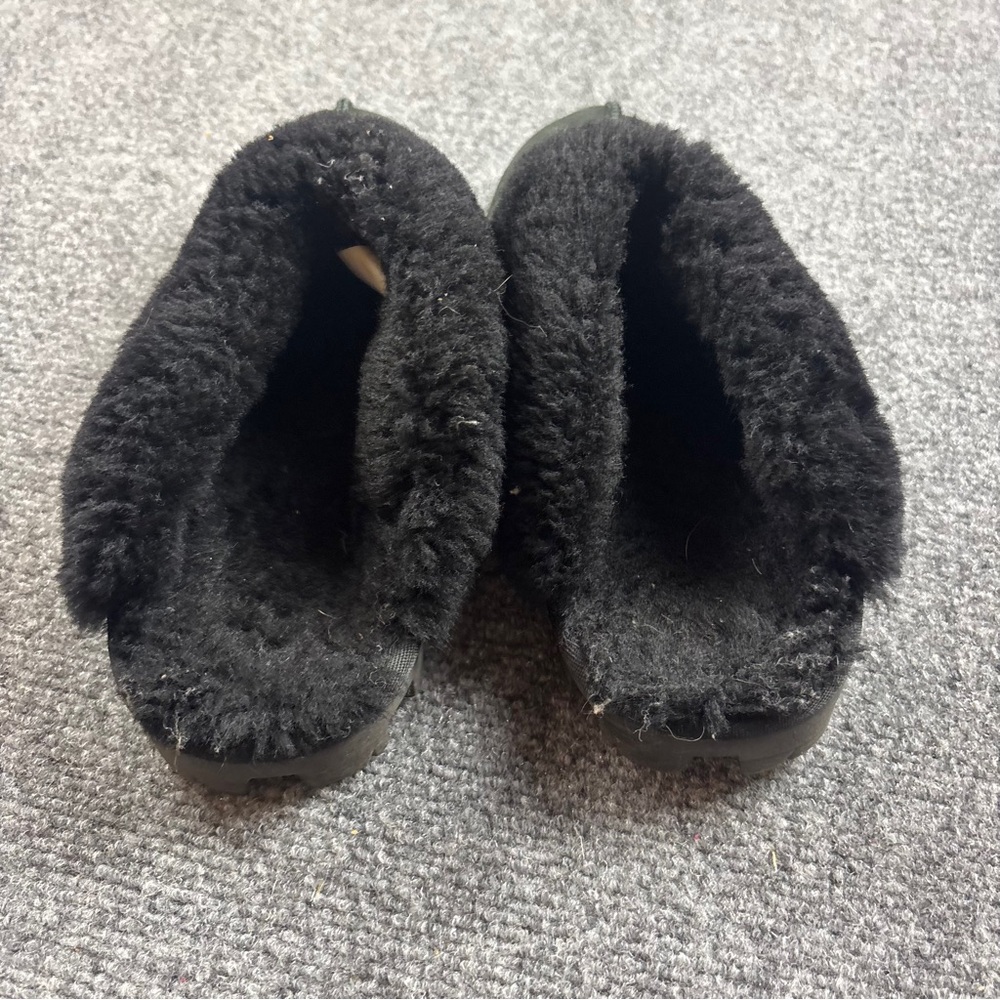 UGGS Women’s Black Coquette Shearling Lined Slip On Slipper size: 7 - Picture 4 of 12